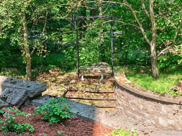 123 Vail Rd, Knowlton Twp., NJ 07832