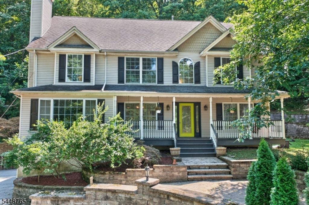 123 Vail Rd, Knowlton Twp., NJ 07832