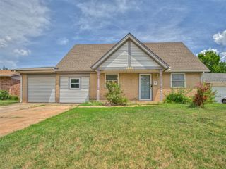 1844 Sunrise Drive, Moore, OK 73160