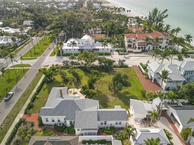 231 GILCHRIST AVENUE, Boca Grande, FL 33921
