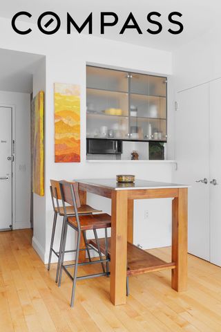 249 E 118th St Apt 3B, New York City, NY 10035