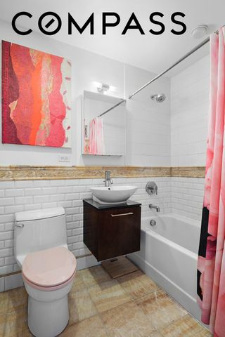 249 E 118th St Apt 3B, New York City, NY 10035
