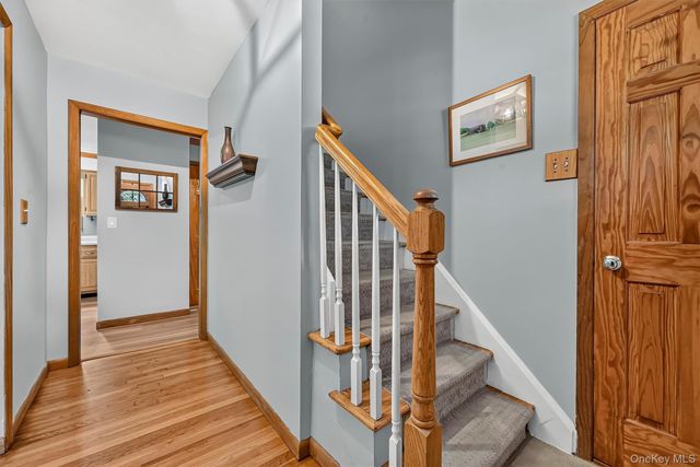12 Emerson Drive, Washingtonville, NY 10992