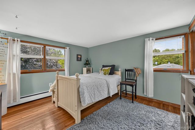 12 Emerson Drive, Washingtonville, NY 10992
