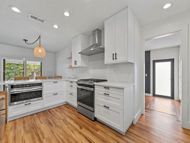 9020 SW 187th Ter, Cutler Bay, FL 33157