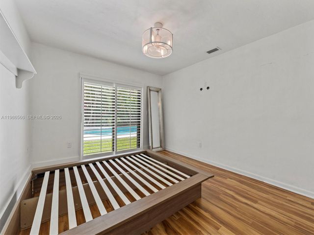 9020 SW 187th Ter, Cutler Bay, FL 33157