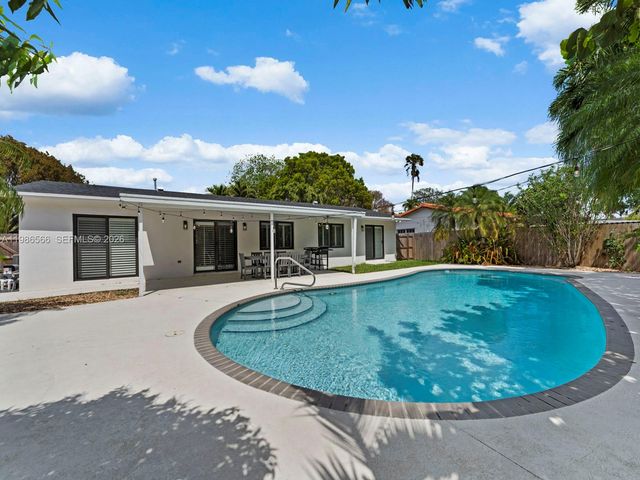 9020 SW 187th Ter, Cutler Bay, FL 33157