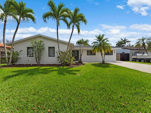 9020 SW 187th Ter, Cutler Bay, FL 33157