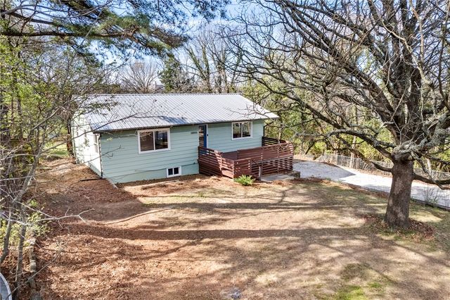 515 W Holly Street, Fayetteville, AR 72703