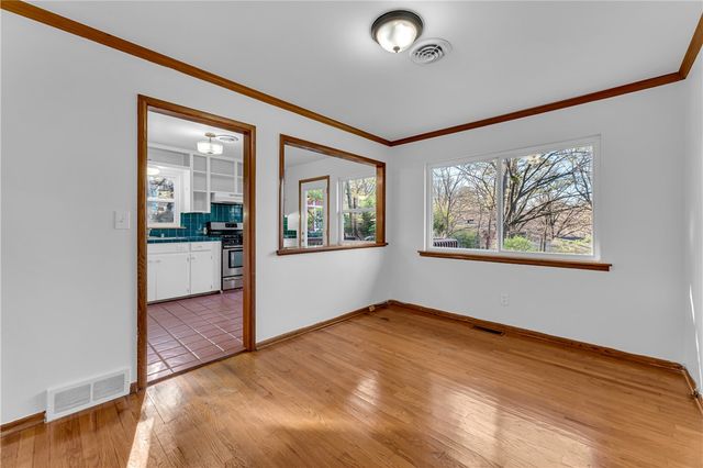 515 W Holly Street, Fayetteville, AR 72703