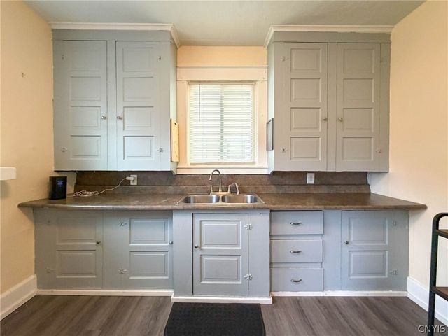 19 Rose Place, Utica, NY 13502