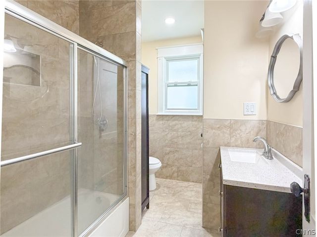 19 Rose Place, Utica, NY 13502