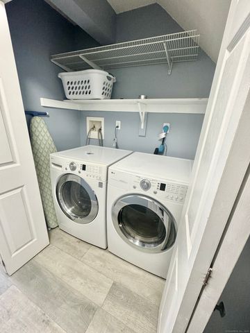 116 Dunbar Lane 2, Hamden, CT 06514