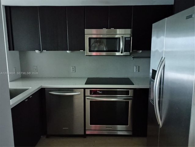 2101 N Brickell Avenue 2504, Miami, FL 33129
