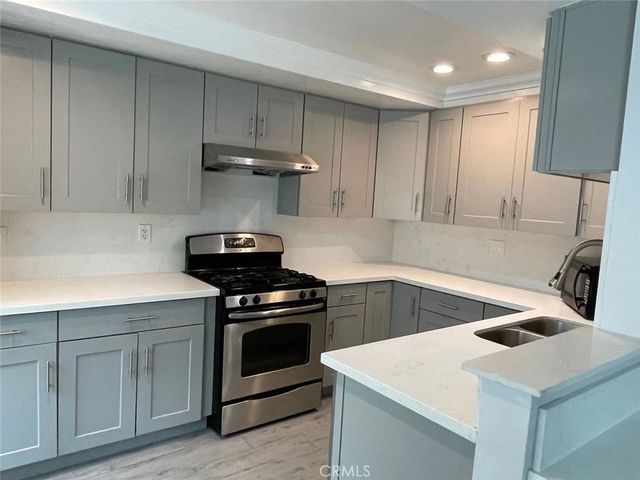 1018 Palo Verde Avenue, Long Beach, CA 90815