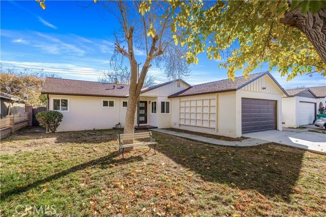 44054 Elm Avenue, Lancaster, CA 93534