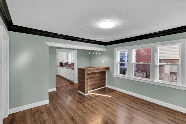 327 N 18th Street, Kansas City, KS 66102