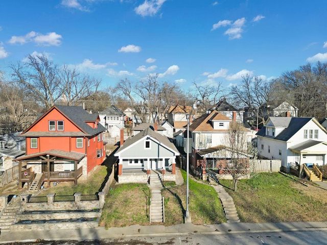 327 N 18th Street, Kansas City, KS 66102