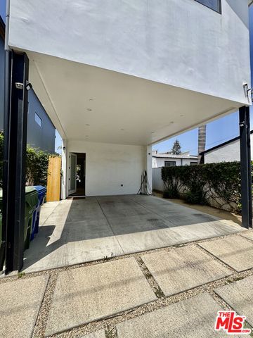 11848 Tennessee Place, Los Angeles, CA 90064