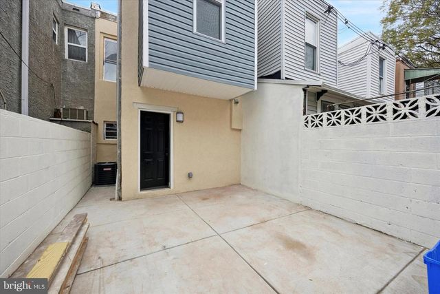 2016 S 23RD ST, Philadelphia, PA 19145