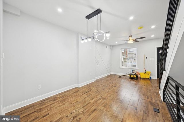 2016 S 23RD ST, Philadelphia, PA 19145