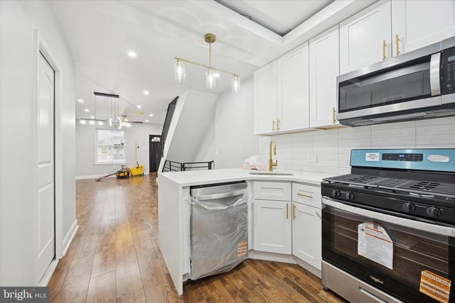 2016 S 23RD ST, Philadelphia, PA 19145