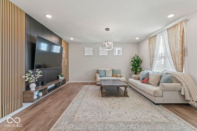 2729 Penn Avenue, Plainfield, IN 46168