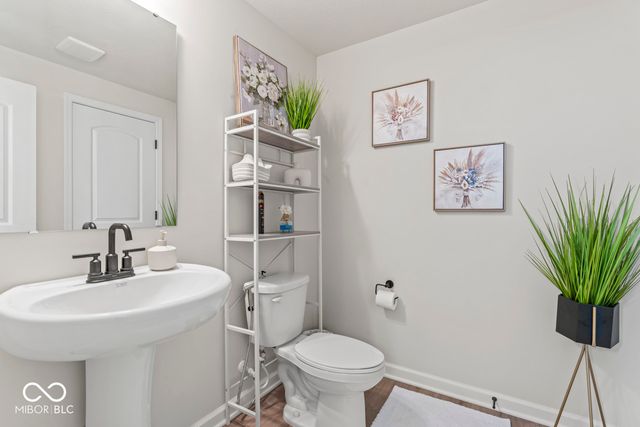 2729 Penn Avenue, Plainfield, IN 46168