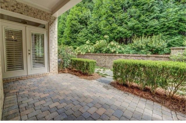 9030 Riverbend Manor, Alpharetta, GA 30022