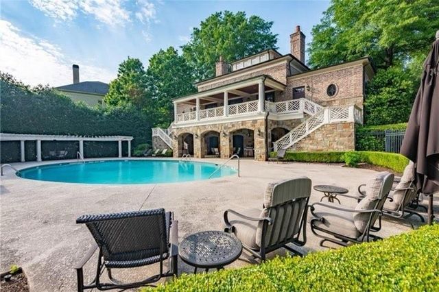9030 Riverbend Manor, Alpharetta, GA 30022