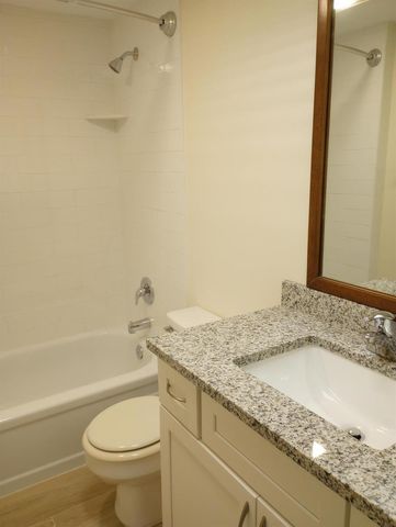 950 S KANNER Highway A21, Stuart, FL 34994