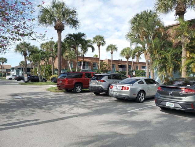 950 S KANNER Highway A21, Stuart, FL 34994