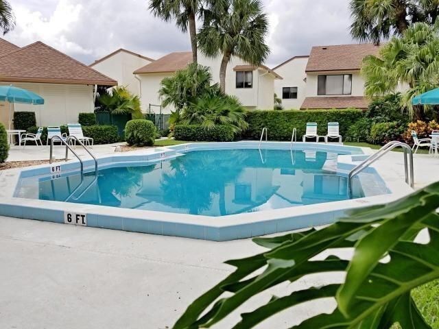 950 S KANNER Highway A21, Stuart, FL 34994
