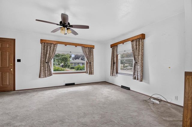 5312 52nd AVENUE, Kenosha, WI 53144