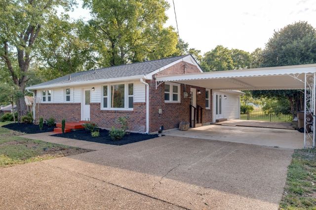 511 Wanda Dr, Nashville, TN 37210