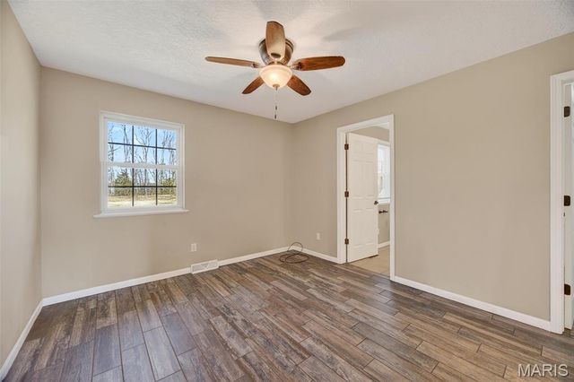 32262 Highway Ac, Lebanon, MO 65536