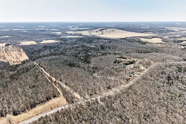 32262 Highway Ac, Lebanon, MO 65536