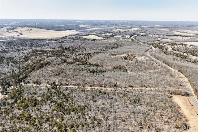 32262 Highway Ac, Lebanon, MO 65536