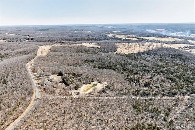 32262 Highway Ac, Lebanon, MO 65536