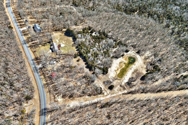 32262 Highway Ac, Lebanon, MO 65536