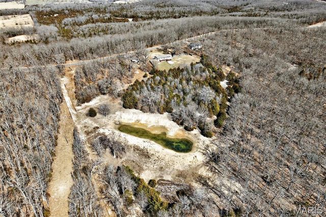 32262 Highway Ac, Lebanon, MO 65536