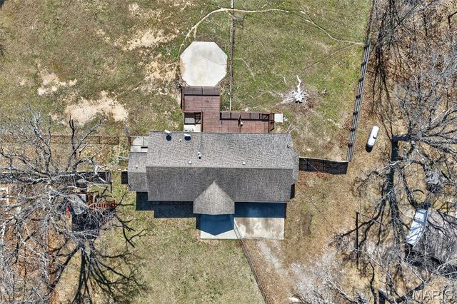 32262 Highway Ac, Lebanon, MO 65536