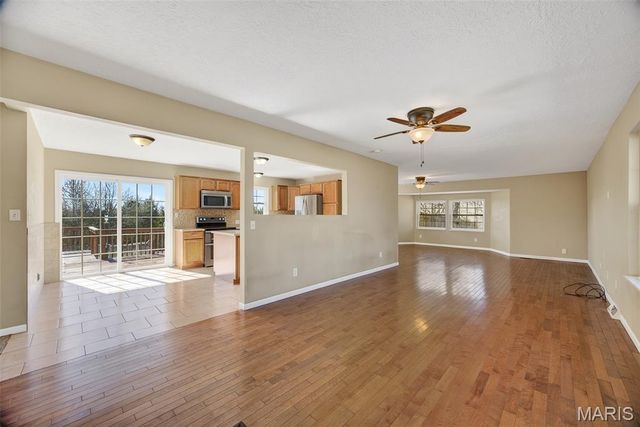 32262 Highway Ac, Lebanon, MO 65536