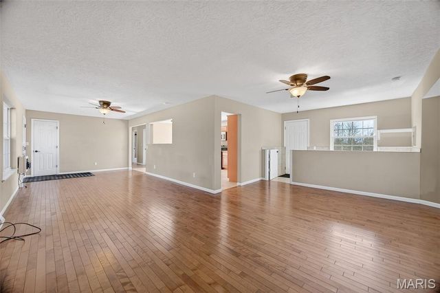 32262 Highway Ac, Lebanon, MO 65536