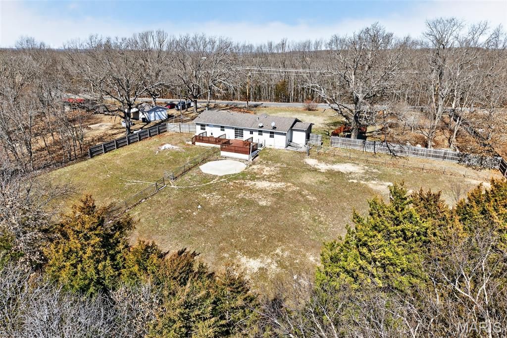 32262 Highway Ac, Lebanon, MO 65536