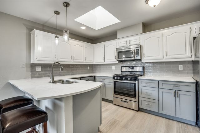 9519 Park Highlands Drive, Dallas, TX 75238