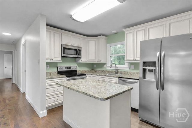 6 San Anton Drive, Savannah, GA 31419