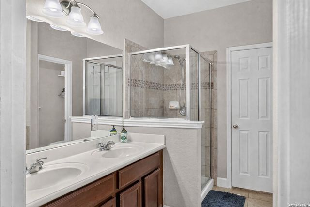 3319 VALLEY CRK, San Antonio, TX 78261