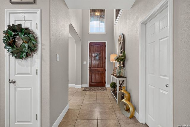 3319 VALLEY CRK, San Antonio, TX 78261