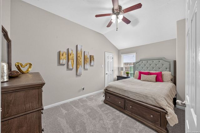 3319 VALLEY CRK, San Antonio, TX 78261